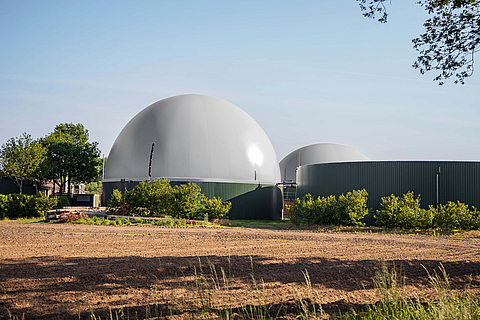 Biogasdak voor optimaal opslagvolume met hoogfrequent gelaste polyester membranen