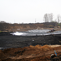 Geosynthetics voor slibbekkensanering: beveiligen, versterken en beschermen van het milieu