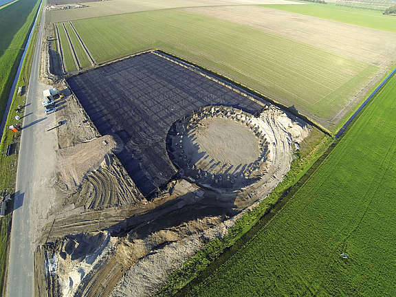 Windpark Zuidwester Nederland Kraanopstelplaats gewapend met geogrids