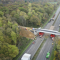 Snelle bouw van snelwegbruggen met behulp van de passieve bouwmethode