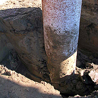 Buitenaanzicht van een kolom omhuld en gevuld met Ringtrac®.